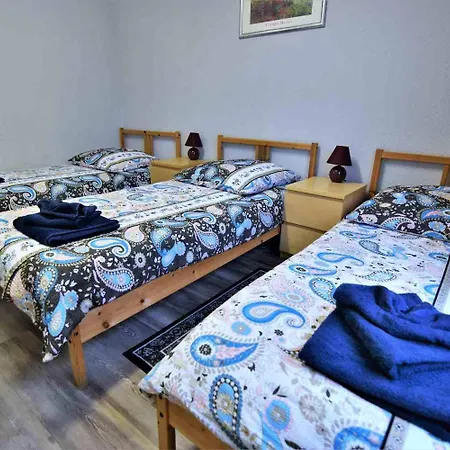 Gorgeous In Muelheim Am Wiener Platz Apartment *