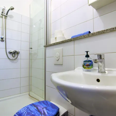 Gorgeous In Muelheim Am Wiener Platz Appartement *