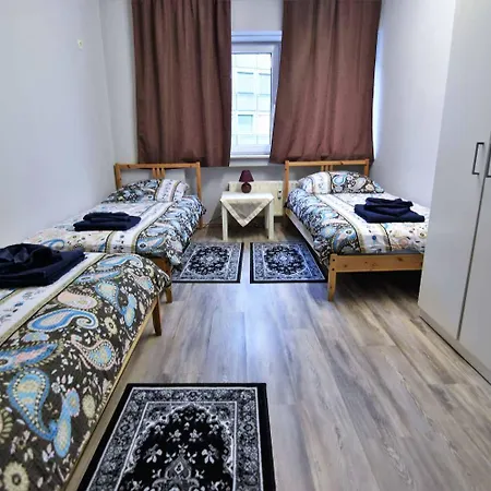 Appartamento Gorgeous In Muelheim Am Wiener Platz *